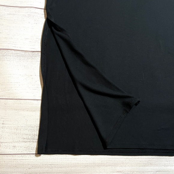 HOLLISTER Soft V-Neck Strappy Tie Back Midi Dress - Picture 3 of 14